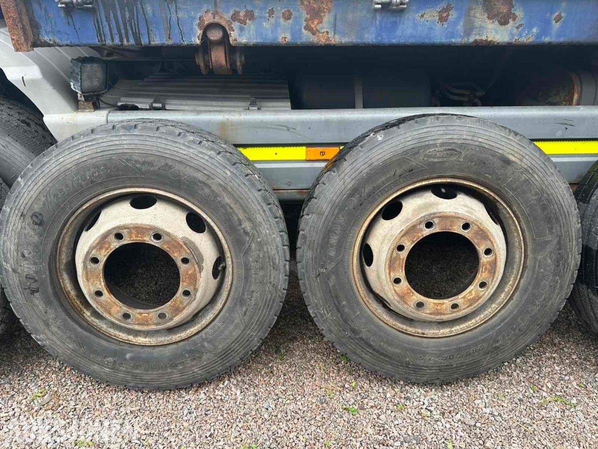 Lastebildekk piggdekk 305/70 R19,5, 285/70 R19,5 vinterdekk MS piggdekk