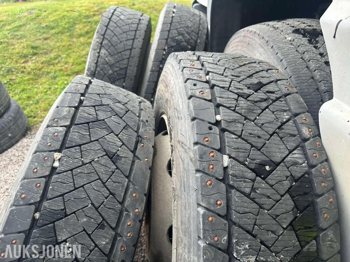 Lastebildekk piggdekk 305/70 R19,5, 285/70 R19,5 vinterdekk MS piggdekk