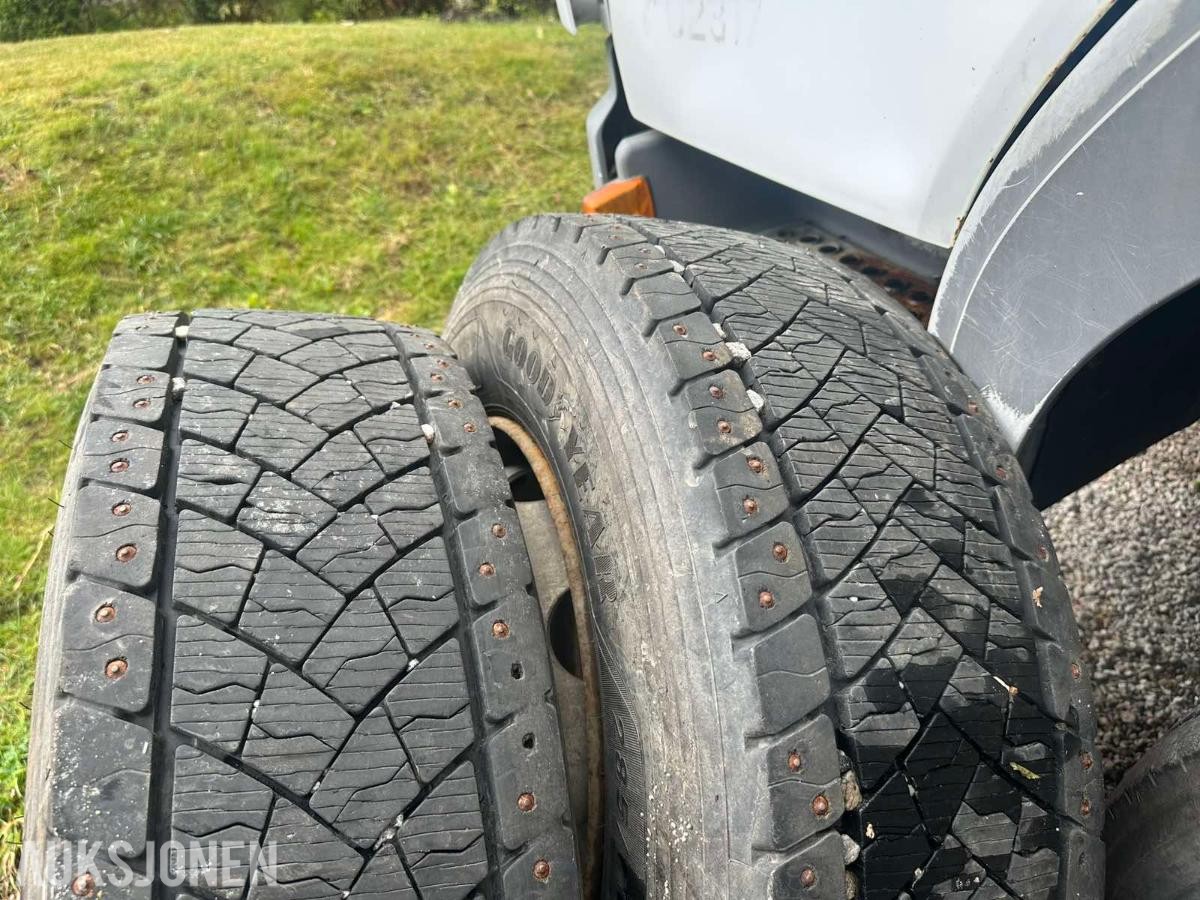 Lastebildekk piggdekk 305/70 R19,5, 285/70 R19,5 vinterdekk MS piggdekk