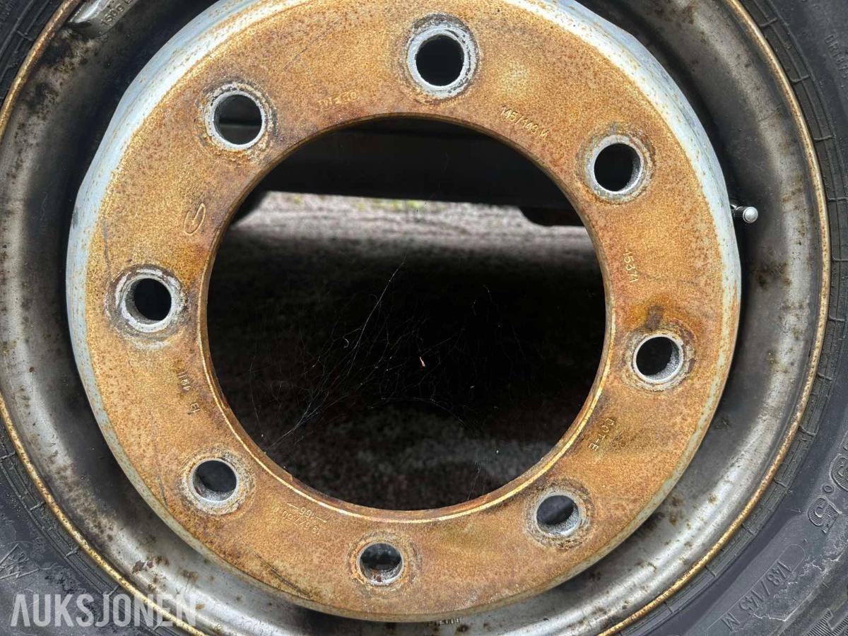 Lastebildekk piggdekk 305/70 R19,5, 285/70 R19,5 vinterdekk MS piggdekk