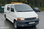 2003 Toyota HiAce 4WD LANG 6-SETER HENGERFESTE 