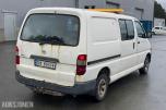 2003 Toyota HiAce 4WD LANG 6-SETER HENGERFESTE 