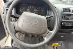 2003 Toyota HiAce 4WD LANG 6-SETER HENGERFESTE 