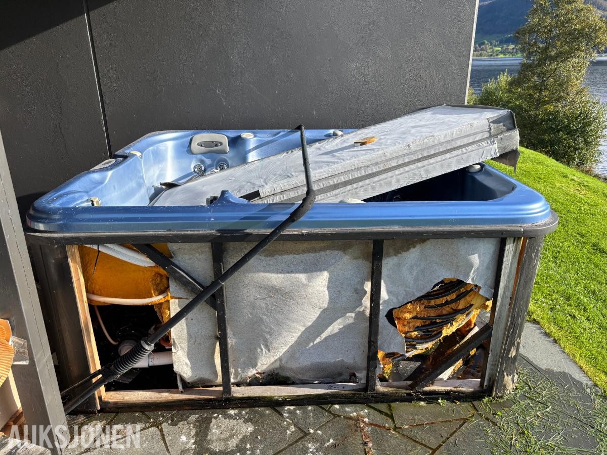 Sundance Spas boblebad – komplett – reparasjonsobjekt