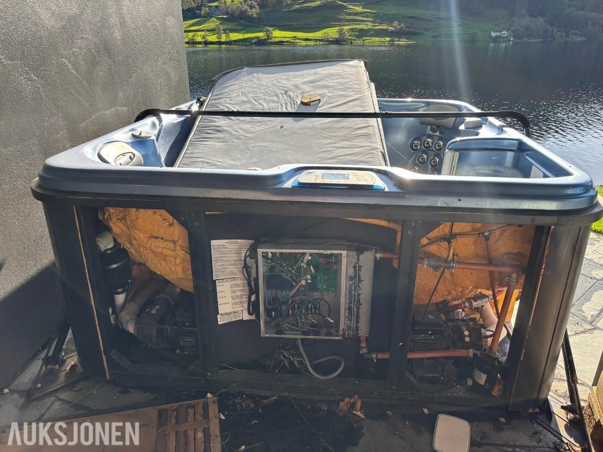 Sundance Spas boblebad – komplett – reparasjonsobjekt