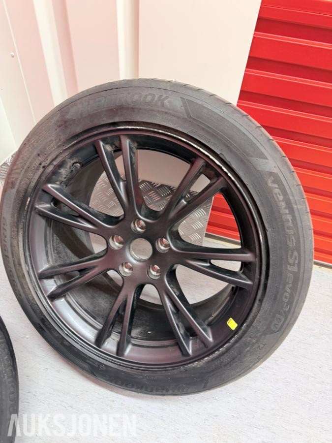 2024 Tesla Model Y hjul 255/45R19