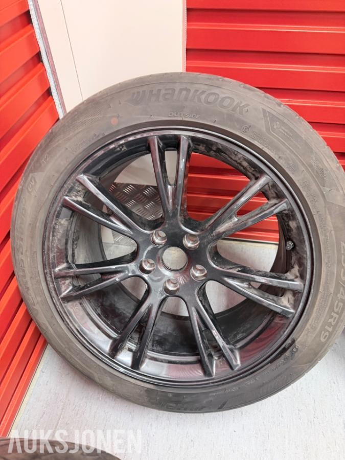 2024 Tesla Model Y hjul 255/45R19