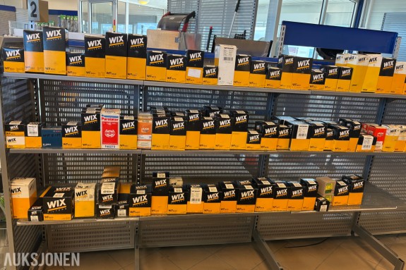 388 stk - Stort filterparti til bil (luftfilter, kupefilter, oljefilter og drivstoffilter)
