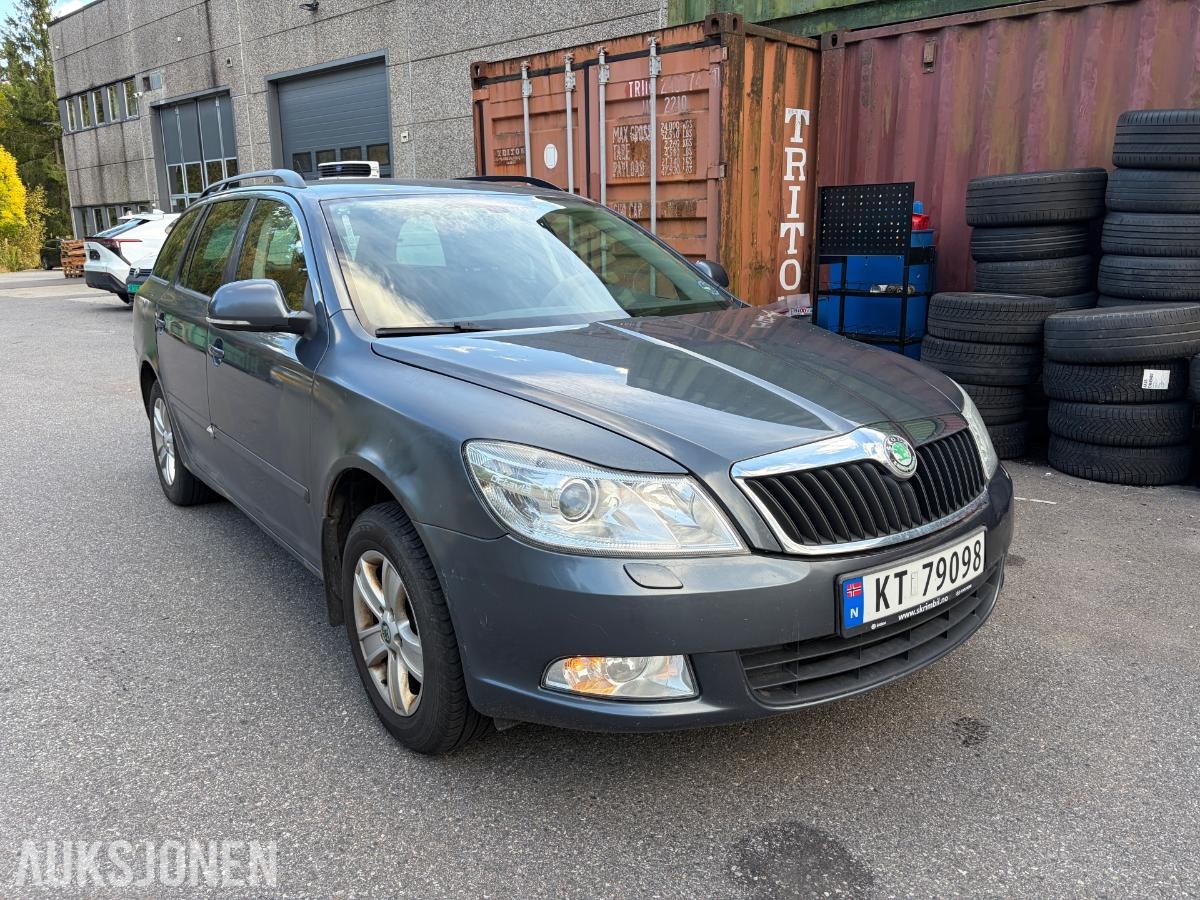 2010 Skoda, OCTAVIA 1.6-105 D 4X4, 296000km