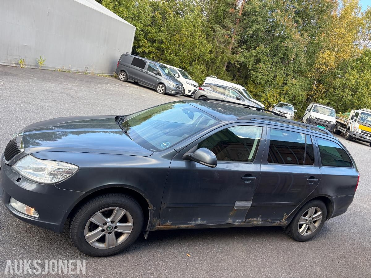 2010 Skoda, OCTAVIA 1.6-105 D 4X4, 296000km