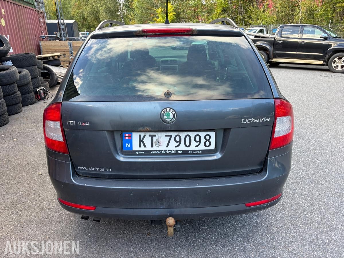 2010 Skoda, OCTAVIA 1.6-105 D 4X4, 296000km