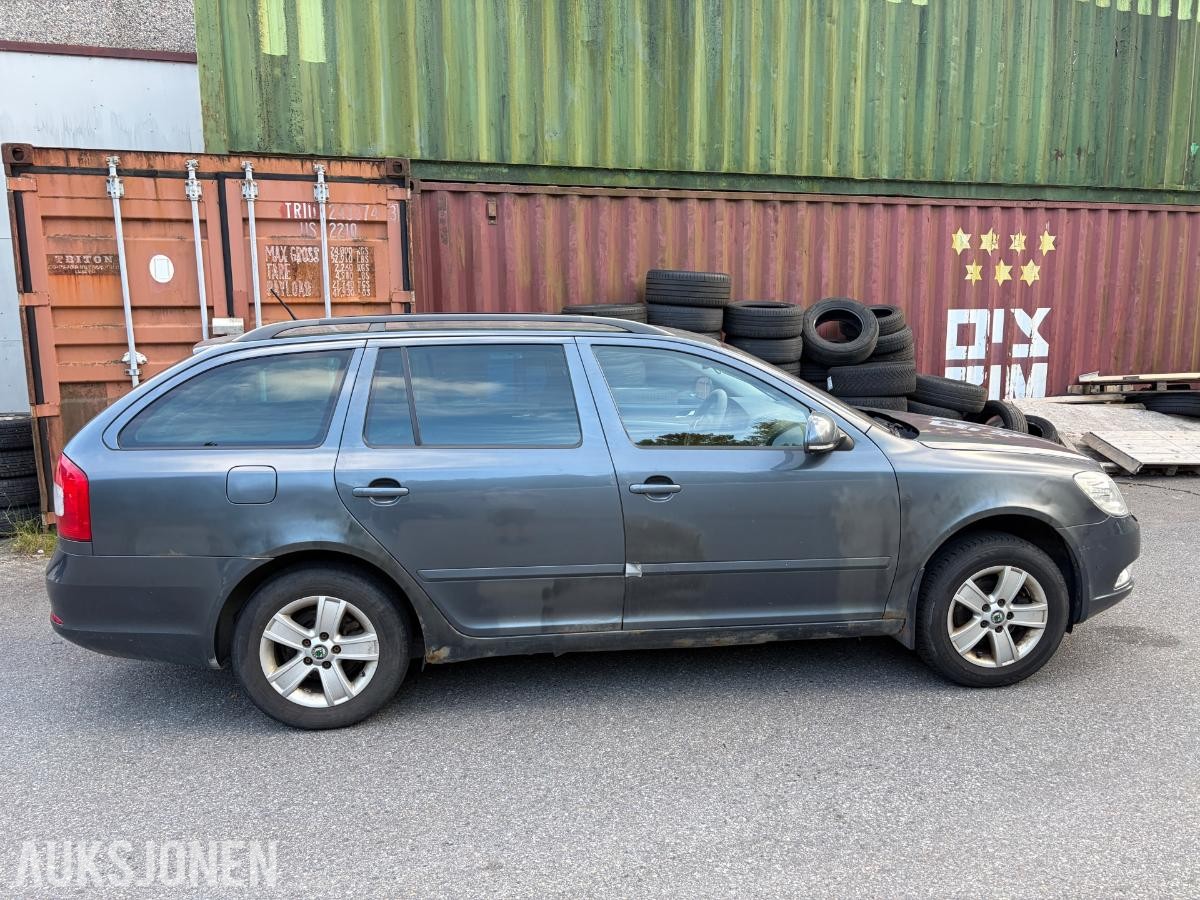 2010 Skoda, OCTAVIA 1.6-105 D 4X4, 296000km