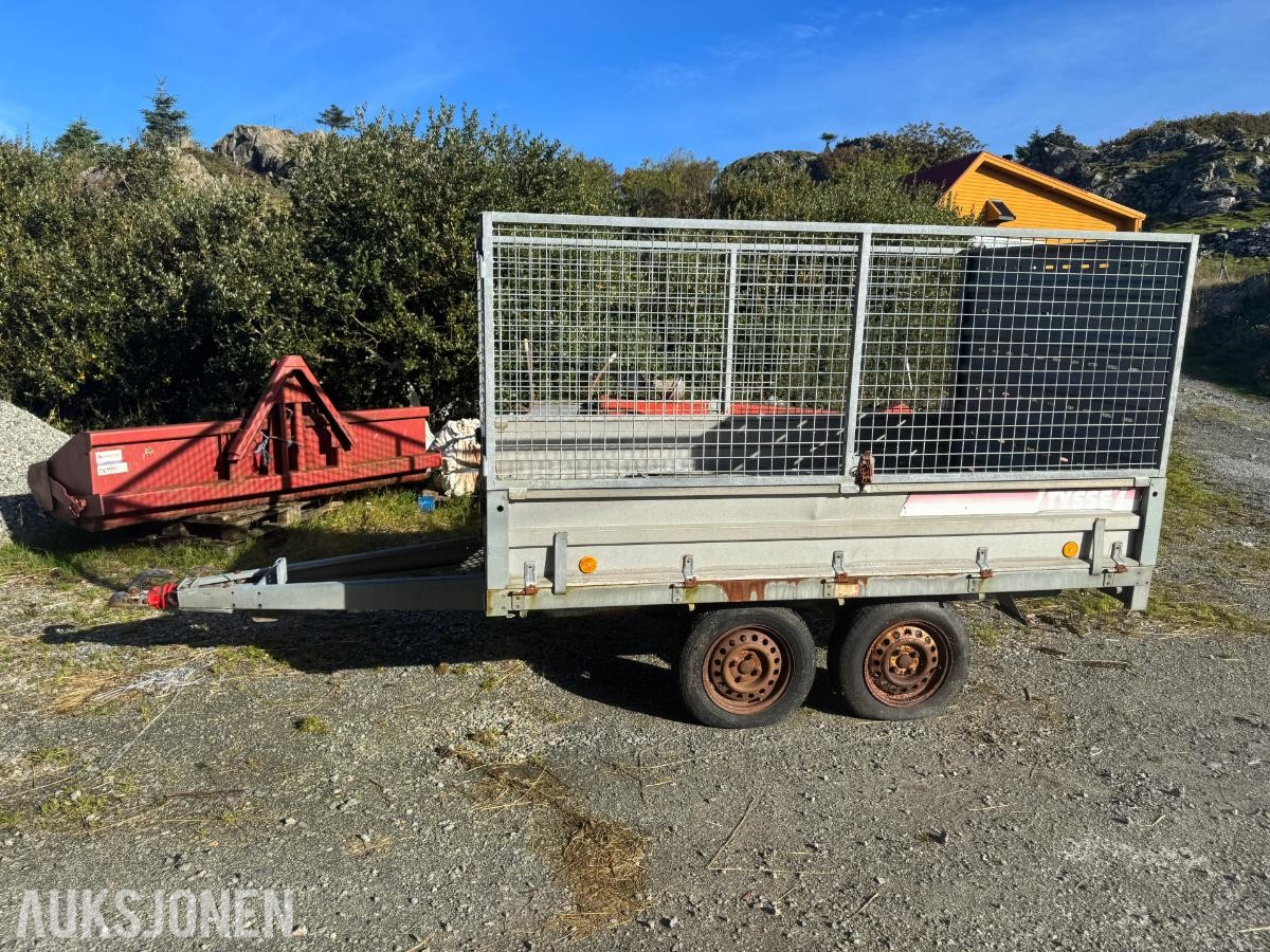 2010 Tysse Sauetilhenger med sauekarmer - Strekkmetalgulv og Delegrind