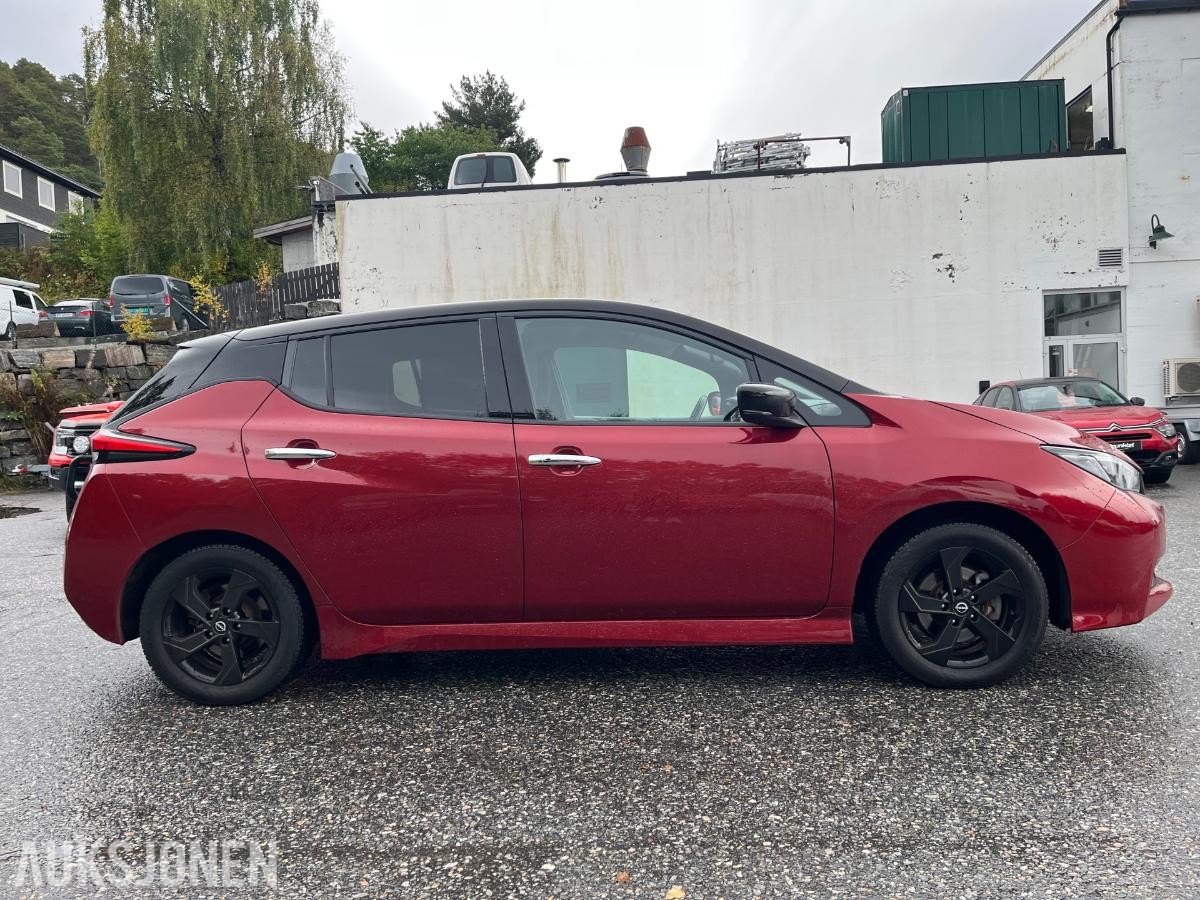 2022 Nissan Leaf N-Connecta, 40kWh , 49903km