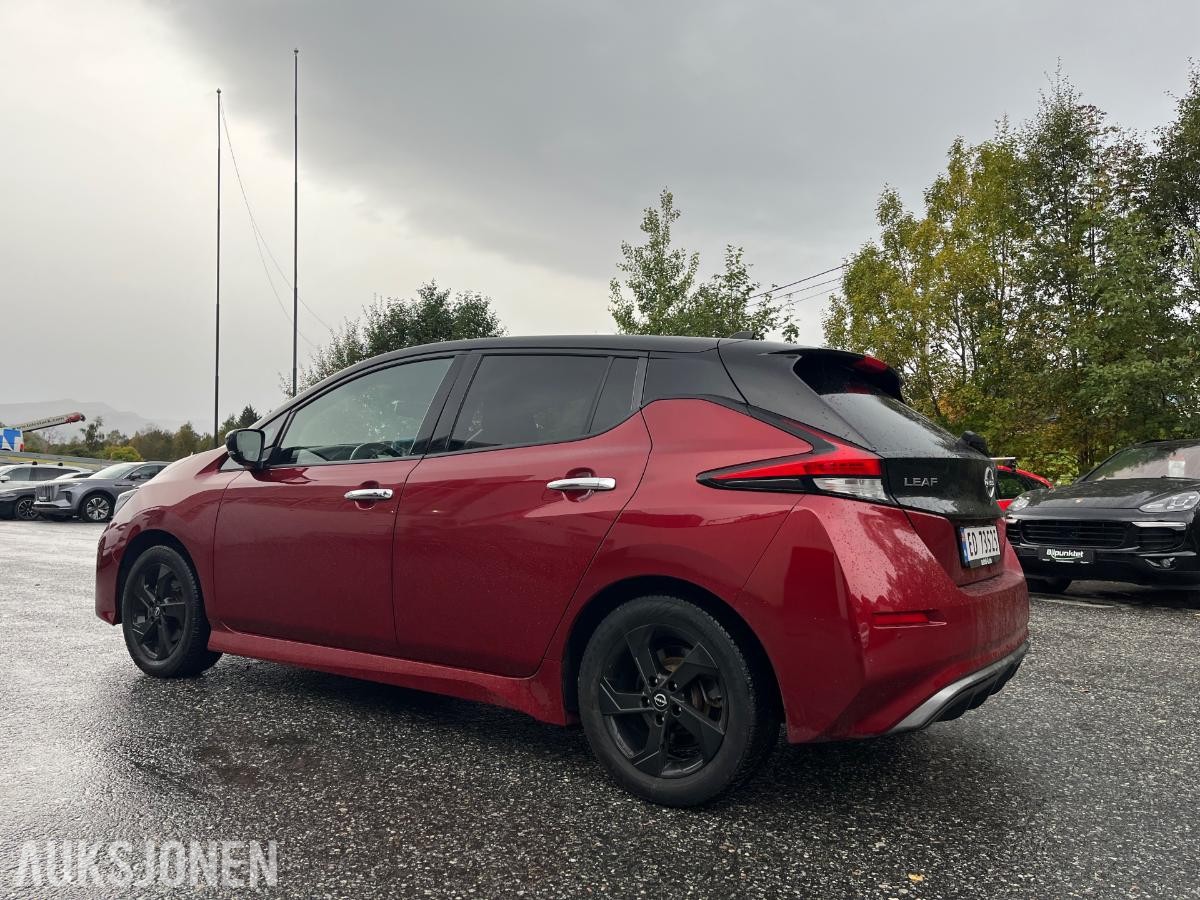 2022 Nissan Leaf N-Connecta, 40kWh , 49903km