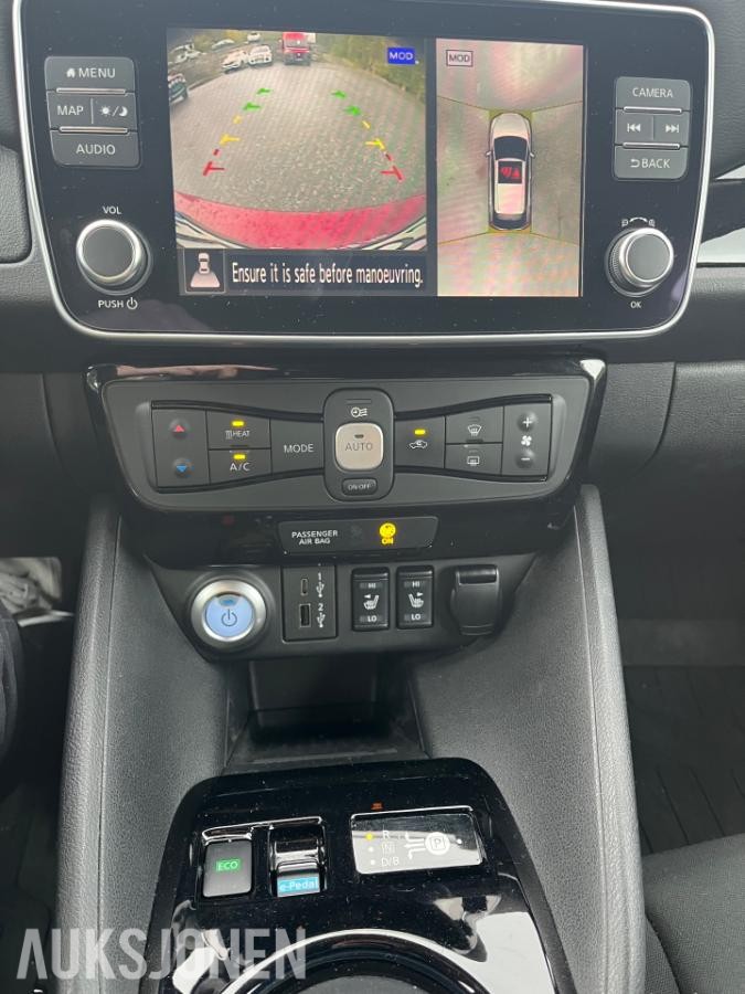 2022 Nissan Leaf N-Connecta, 40kWh , 49903km