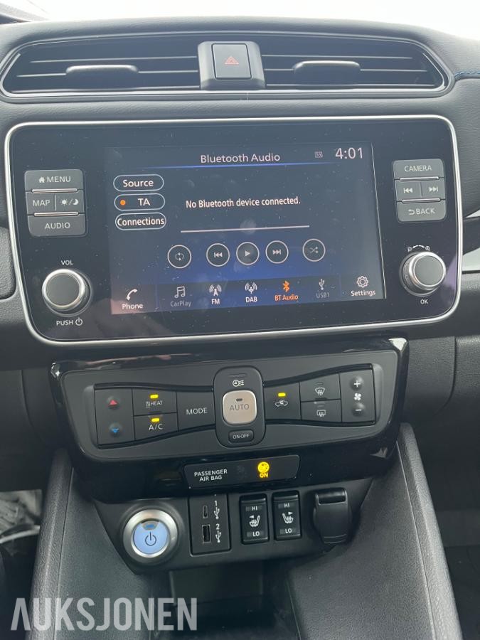 2022 Nissan Leaf N-Connecta, 40kWh , 49903km