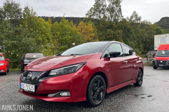 2022 Nissan Leaf N-Connecta, 40kWh , 49903km
