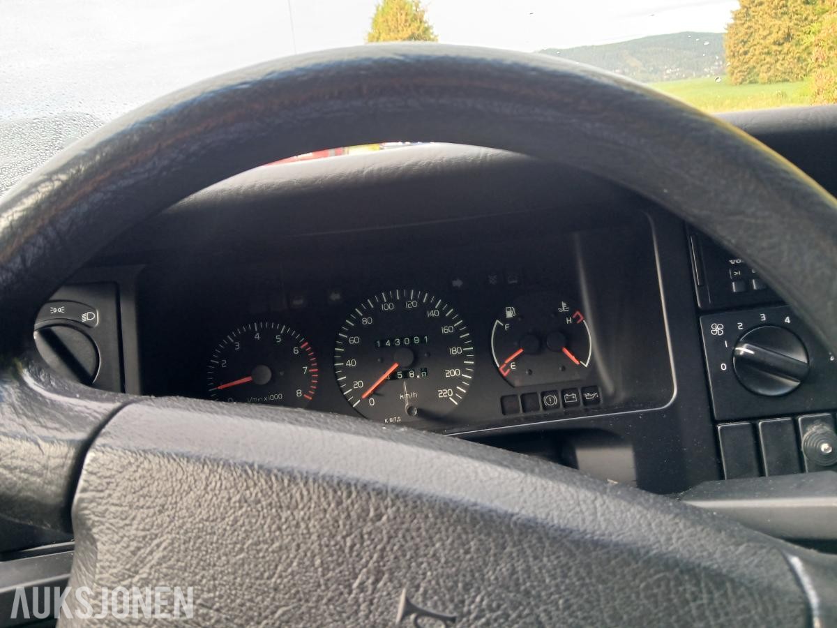1994 VOLVO 460 GL AUTOMAT S+V DEKK EU OK TIL 01.2029