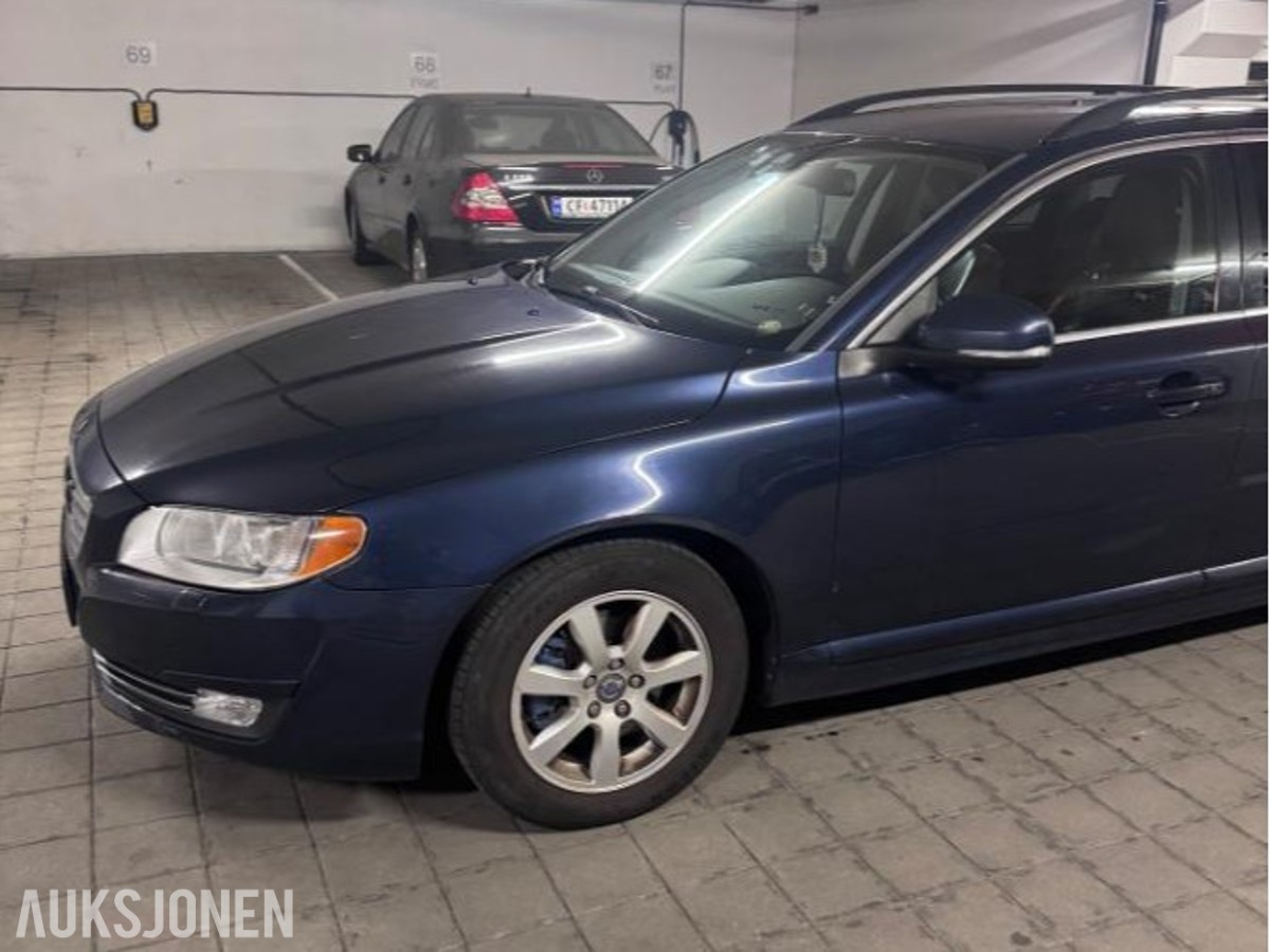 2014 Volvo V70 1.6 Diesel 114hk Summum, Automat, Cruisekontroll Skinnseter
