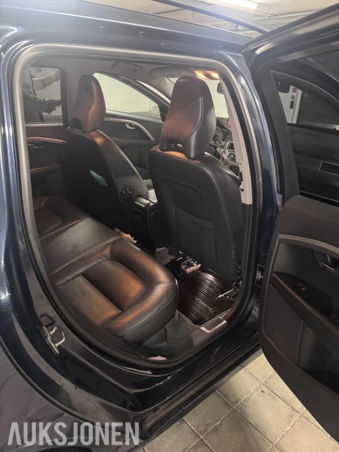 2014 Volvo V70 1.6 Diesel 114hk Summum, Automat, Cruisekontroll Skinnseter