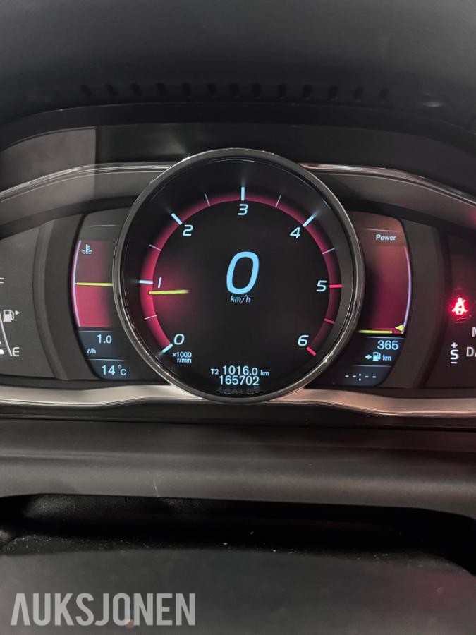 2014 Volvo V70 1.6 Diesel 114hk Summum, Automat, Cruisekontroll Skinnseter
