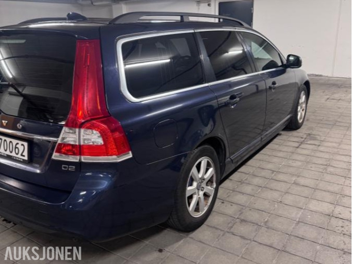 2014 Volvo V70 1.6 Diesel 114hk Summum, Automat, Cruisekontroll Skinnseter