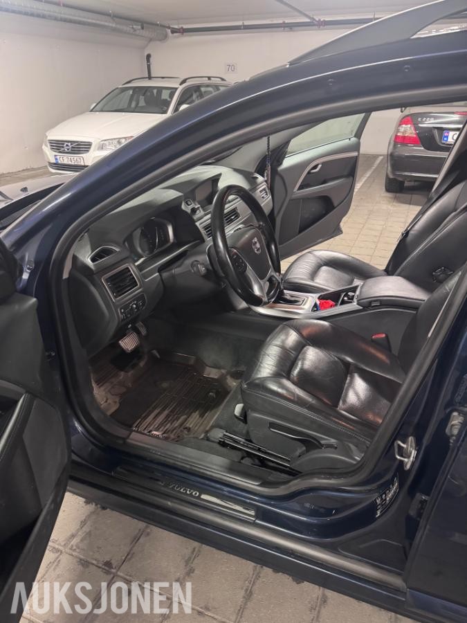 2014 Volvo V70 1.6 Diesel 114hk Summum, Automat, Cruisekontroll Skinnseter