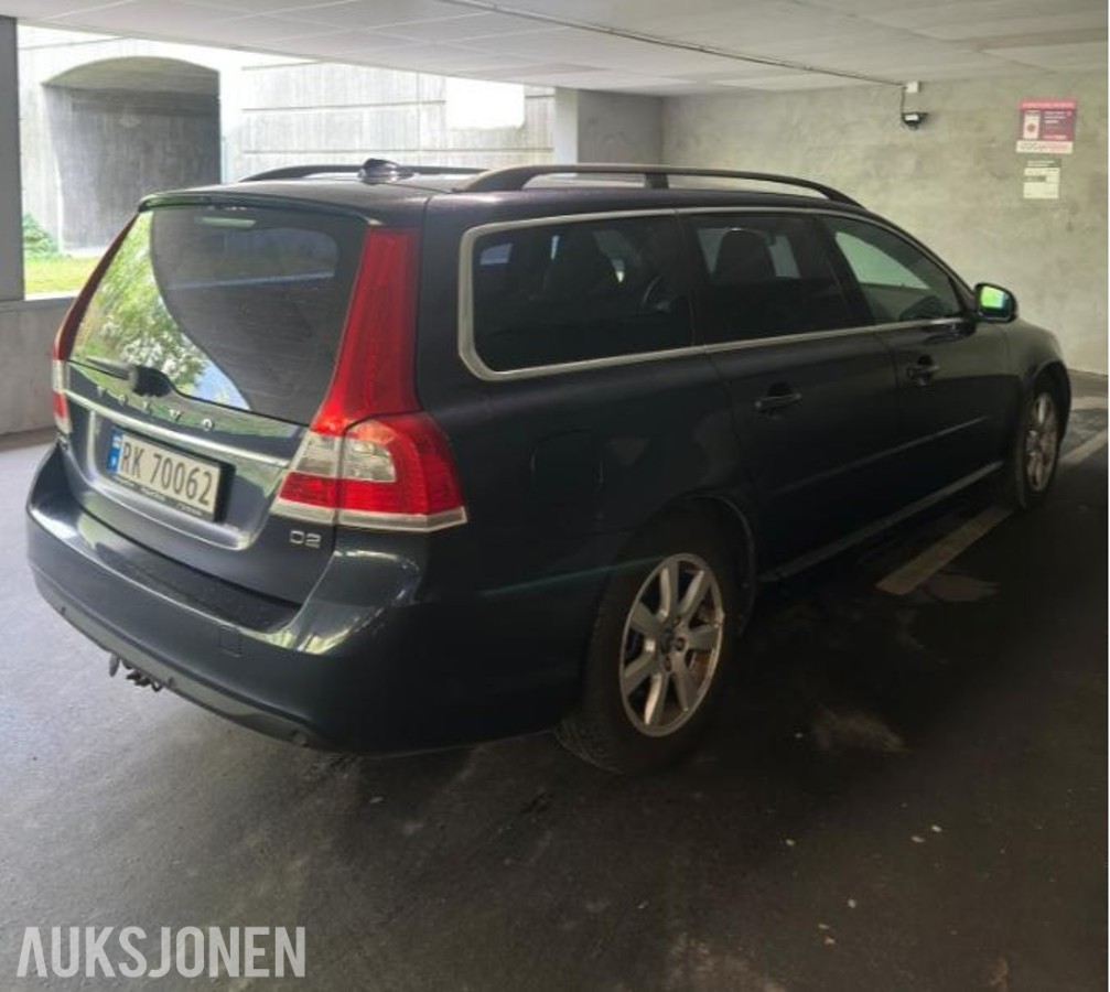 2014 Volvo V70 1.6 Diesel 114hk Summum, Automat, Cruisekontroll Skinnseter