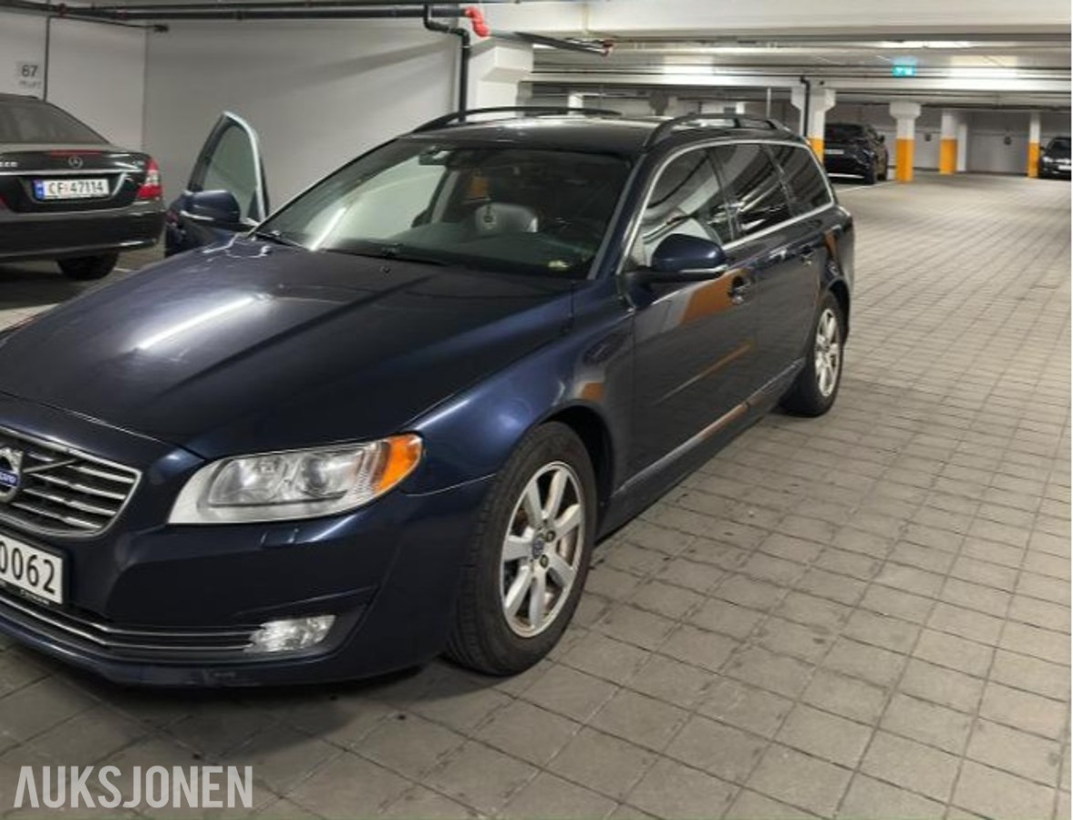 2014 Volvo V70 1.6 Diesel 114hk Summum, Automat, Cruisekontroll Skinnseter