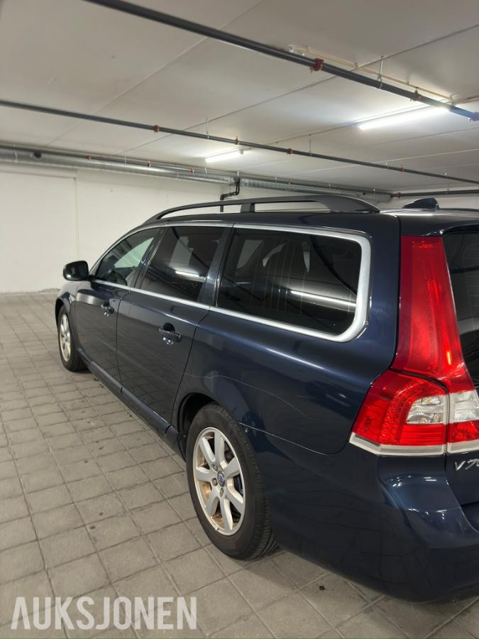 2014 Volvo V70 1.6 Diesel 114hk Summum, Automat, Cruisekontroll Skinnseter