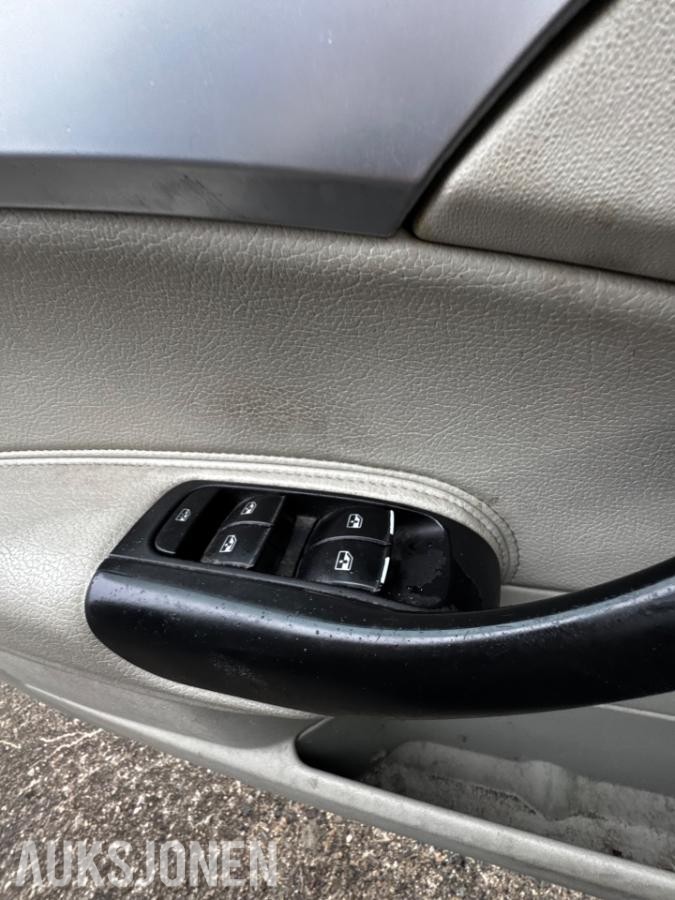2008 Saab 9-3 1.8 122hk skinn s+v dekk