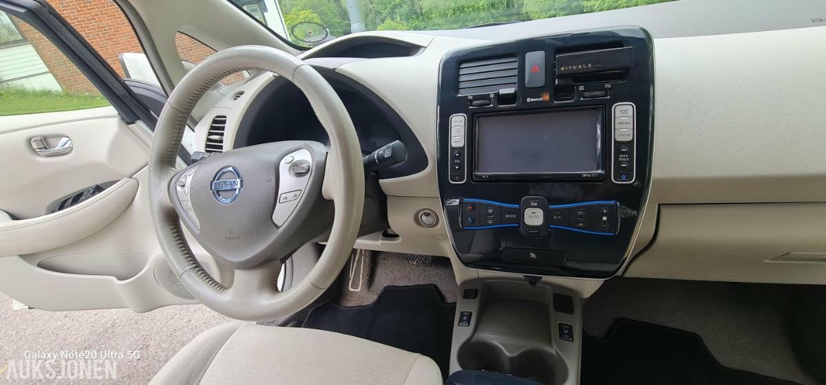 2012 Nissan Leaf 24kWh Cruisekontroll, Ryggekamera, S+V Dekk
