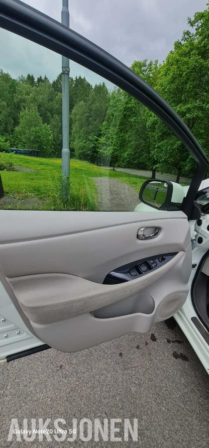 2012 Nissan Leaf 24kWh Cruisekontroll, Ryggekamera, S+V Dekk