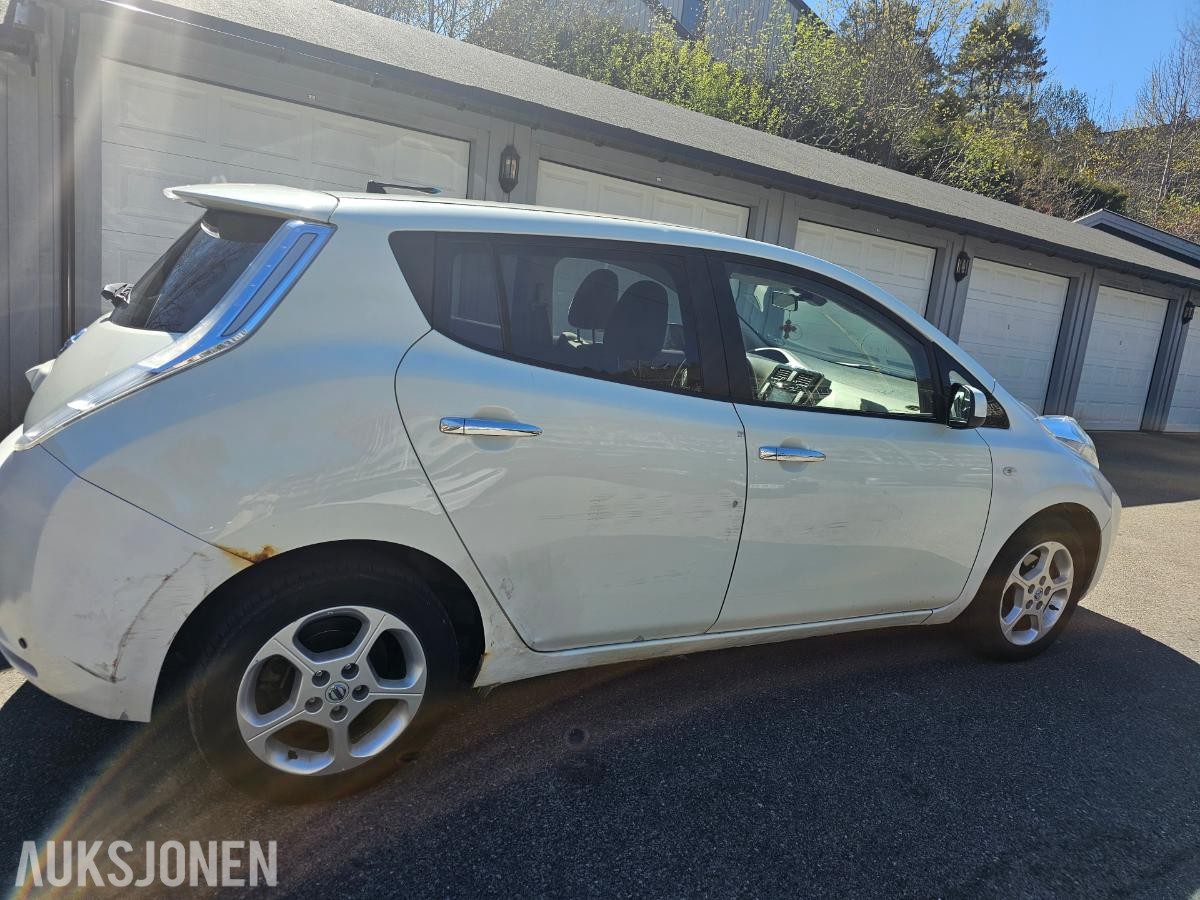 2012 Nissan Leaf 24kWh Cruisekontroll, Ryggekamera, S+V Dekk