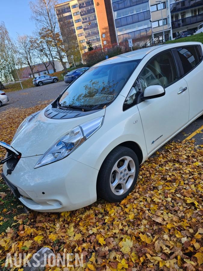 2012 Nissan Leaf 24kWh Cruisekontroll, Ryggekamera, S+V Dekk