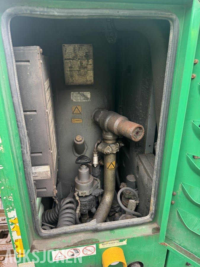 Atlas Copco XAS 186 dieselkompressor – 2003 – XC 3003 styring