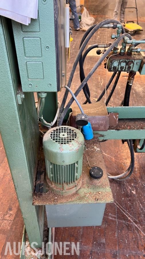 Hydraulisk Treplatepresse
