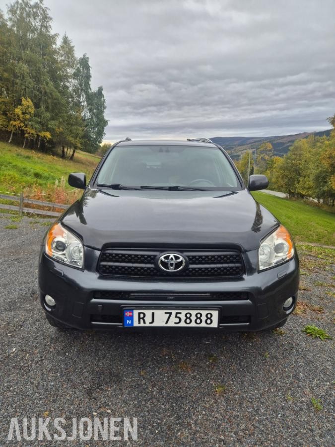 2007 Toyota RAV4 2.2 DIESEL 136HK 4WD CRUISEKOTNROLL RYGGEKAMERA