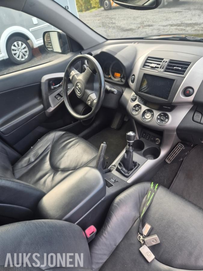 2007 Toyota RAV4 2.2 DIESEL 136HK 4WD CRUISEKOTNROLL RYGGEKAMERA