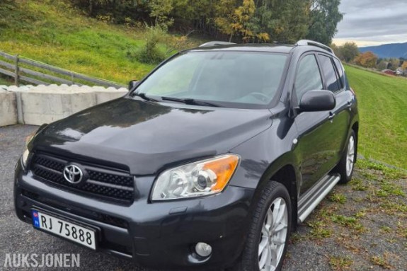 2007 Toyota RAV4 2.2 DIESEL 136HK 4WD CRUISEKOTNROLL RYGGEKAMERA