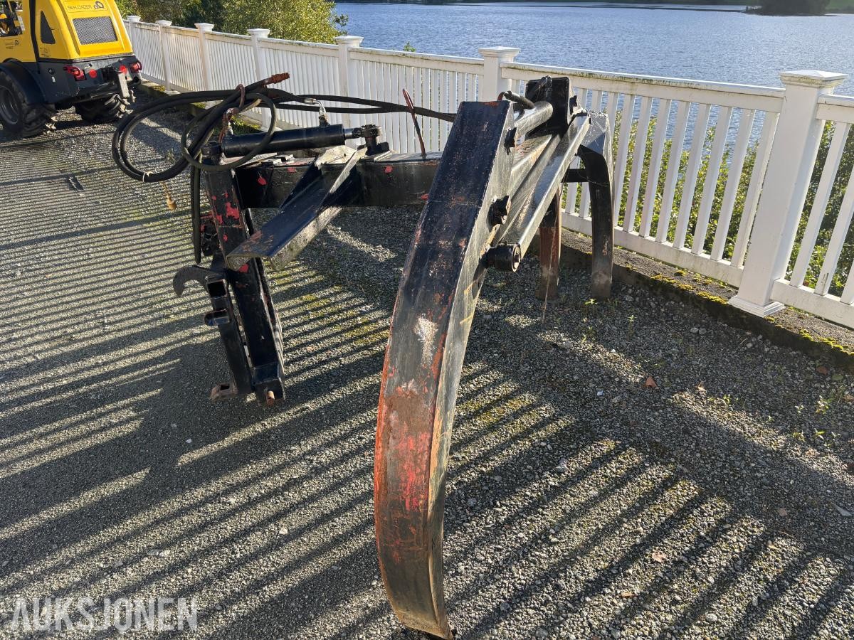 2002 Pirttinen  JK 210 tømmerklo 210 cm, SMS/Trima-feste
