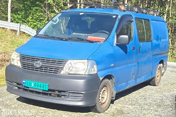 2007 Toyota HiAce 2.5 Diesel, Lang type, Hengerfeste, Reparasjonsobjekt