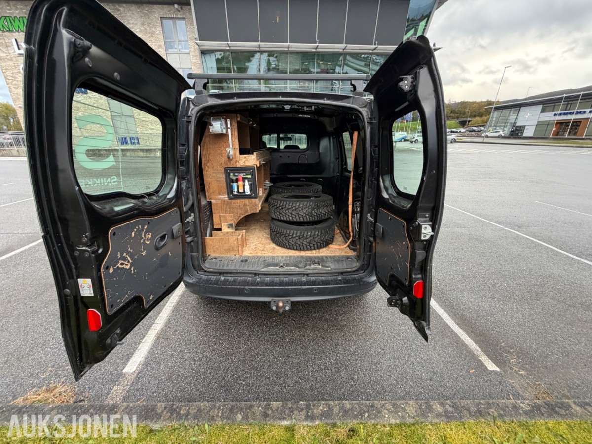 2021 Nissan NV250, 1,5 dCi 95hk L1 3-seter