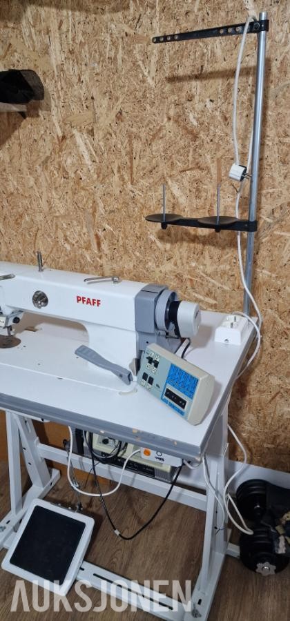 953 Industrisymaskin pfaff 951