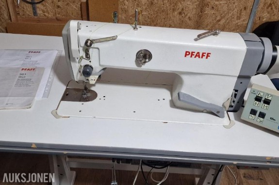 953 Industrisymaskin pfaff  951