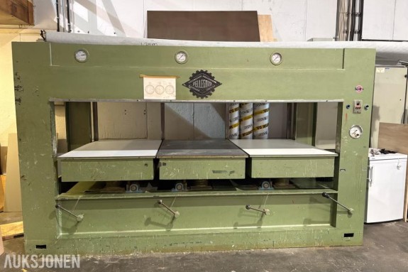Hydraulisk limpresse/finerpresse Pellegrini, Italia | 3-seksjons industrimaskin