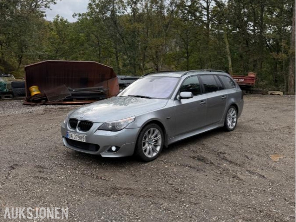 2004 BMW 525D AUTOMAT CRUISEKONTROLL HENGERFESTE, SKINNSETER