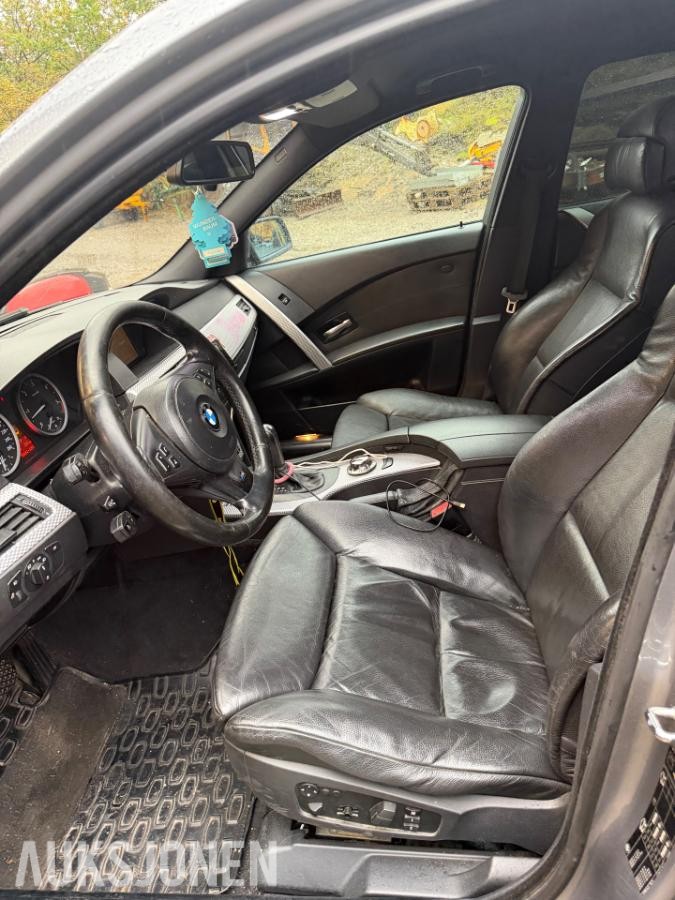 2004 BMW 525D AUTOMAT CRUISEKONTROLL HENGERFESTE, SKINNSETER
