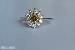 0.88CT DIAMANTRING I 14K GULL. NATURLIGE DIAMANTER! TAKSTBREV OG SERTIFIKAT!